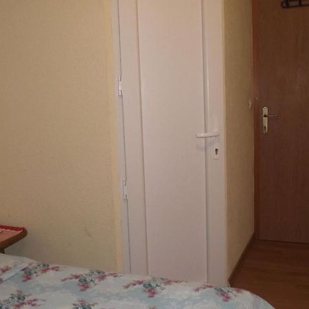 Pansion Laktaši Hostel Bagian luar foto