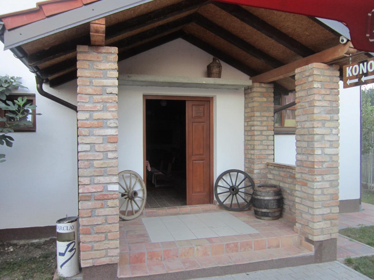 Pansion Laktaši Hostel Bagian luar foto