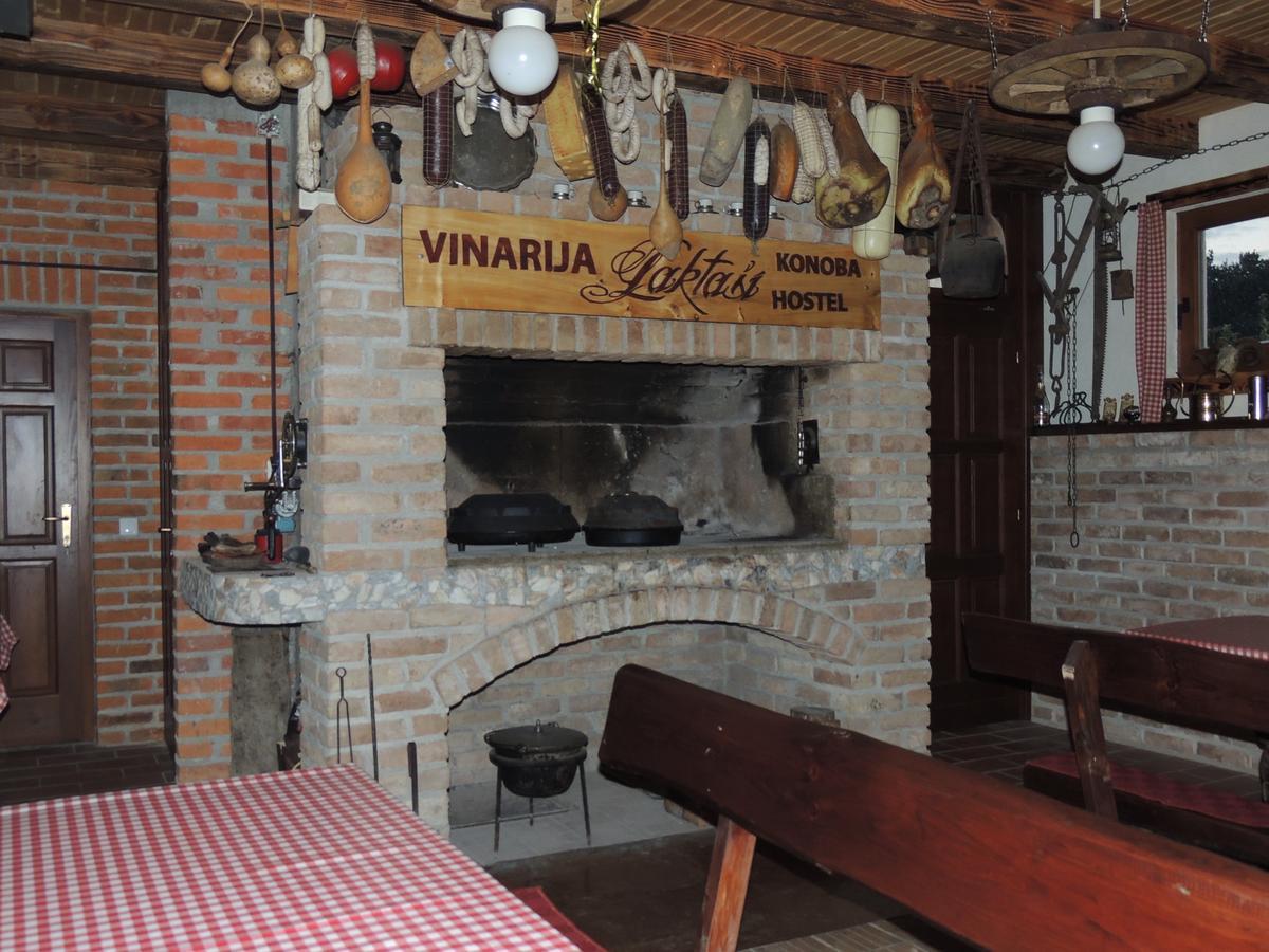 Pansion Laktaši Hostel Bagian luar foto